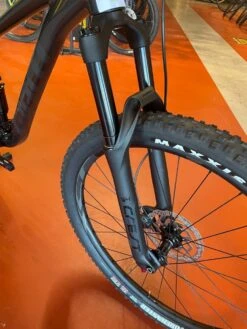 Giant We Ship! Stance 29 2(Crest Fork) - Gunmetal Black 2021 20 Giant We Ship! Stance 29 2(Crest Fork) - Gunmetal Black 2021 -Giant 2wiXdwjMNdyTt7ls9sYoxr2AQ