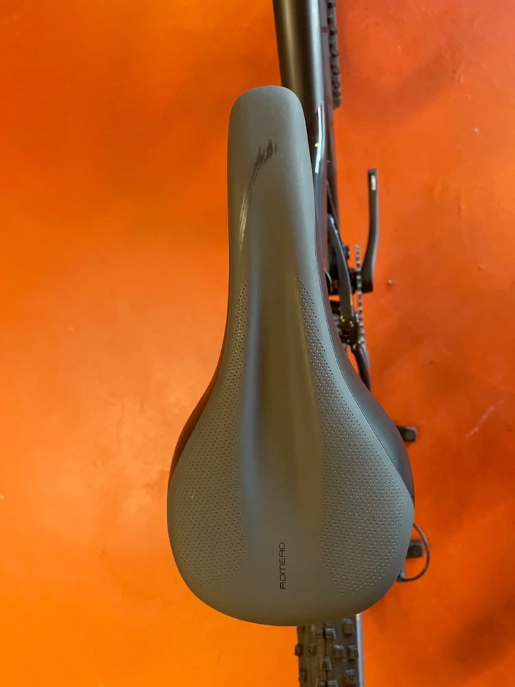 Giant We Ship! Stance 29 2(Crest Fork) - Gunmetal Black 2021 9 Giant We Ship! Stance 29 2(Crest Fork) - Gunmetal Black 2021 - Image 9