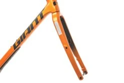 Giant Revolt Advanced 2 X-Large Frameset - 2019 -Giant FCY10228 PH1 07 scaled