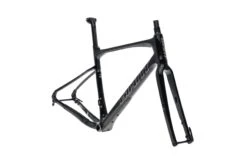 Giant Revolt Advanced Pro Medium Frameset - 2020
