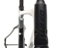 Giant Revolt Advanced Medium Frameset - 2019 -Giant FGR10364 PH3 4 scaled