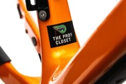 Giant Revolt Advanced 2 Medium Frameset - 2019 -Giant FRD11862 PH2 03 scaled