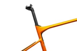 Giant Revolt Advanced 2 Medium Frameset - 2019 -Giant FRD11862 PH2 05 scaled