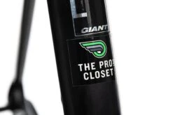 Giant Defy Advanced Pro Large Frameset - 2019 -Giant FRD11974 PH2 03 scaled