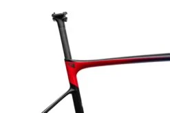 Giant Defy Advanced Pro Large Frameset - 2019 -Giant FRD11974 PH2 05 scaled