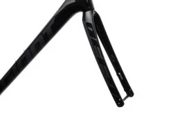 Giant Defy Advanced Pro Large Frameset - 2019 -Giant FRD11974 PH2 07 scaled