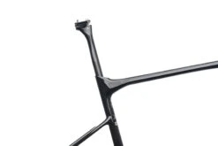 Giant Revolt Advanced Pro X-Large Frameset - 2020 -Giant FTR10028 PH2 05 scaled