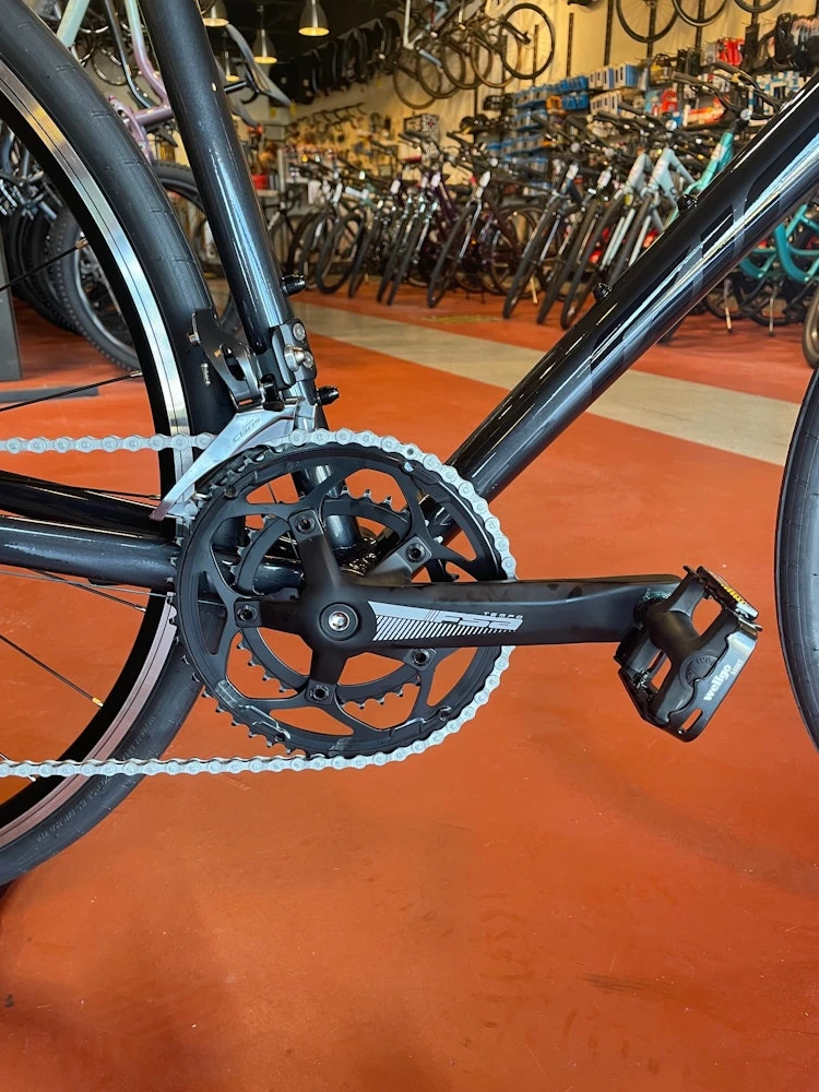 Giant Contend 3 Claris - Cold Iron 2022 4 Giant Contend 3 Claris - Cold Iron 2022 - Image 4