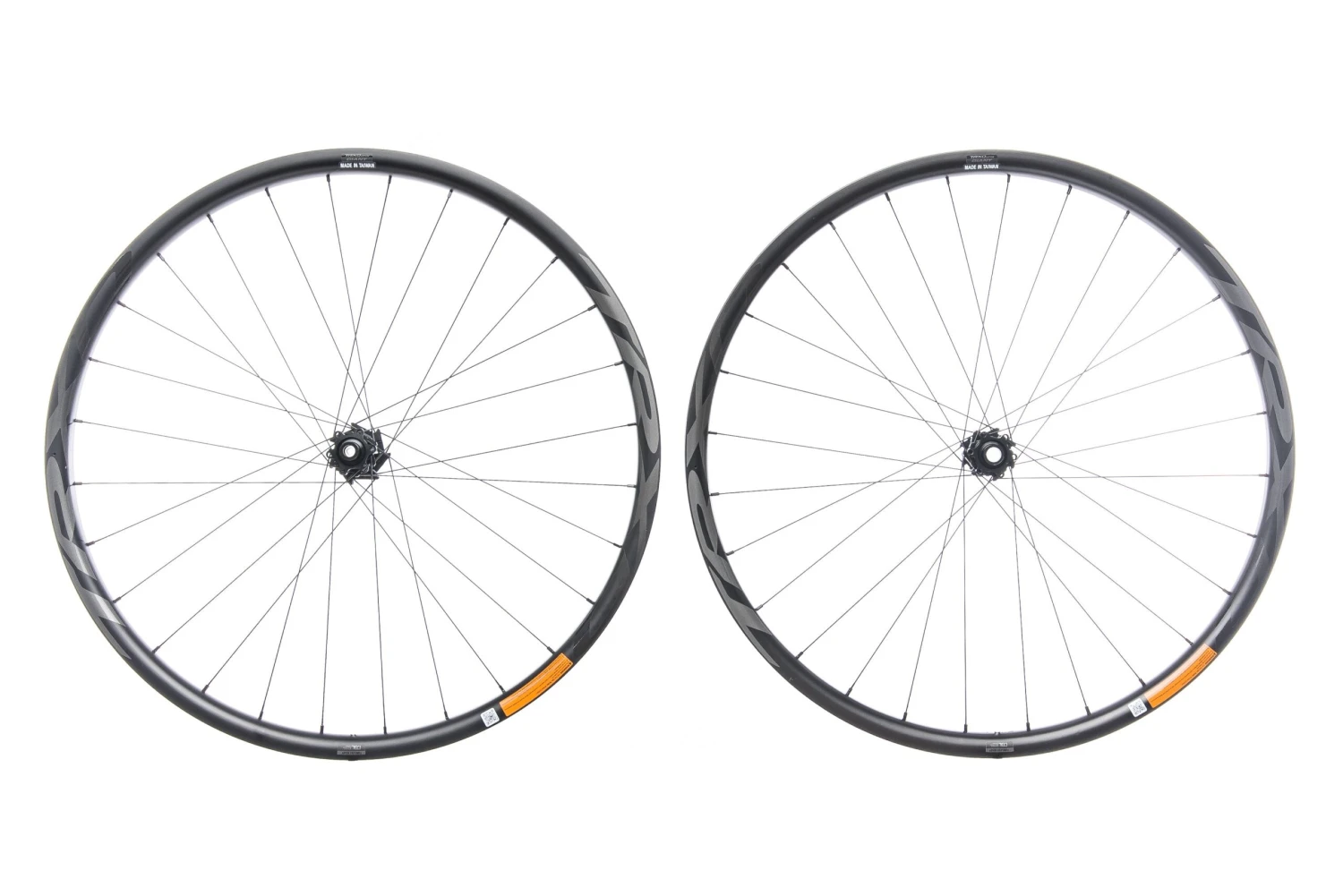 Giant TRX 0 Carbon Tubeless Wheelset 2 Giant TRX 0 Carbon Tubeless Wheelset - Image 2