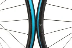 Giant TRX-0 Carbon Tubeless 27.5" Wheelset -Giant WMT10876 DD 05 scaled