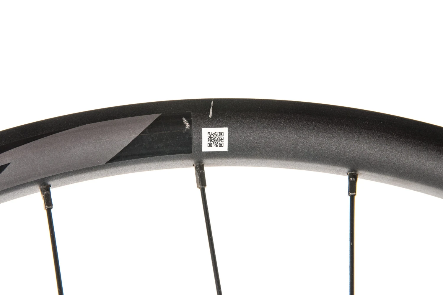 Giant AM Boost Mountain Bike Aluminum Tubeless 27.5" Front Wheel 10 Giant AM Boost Mountain Bike Aluminum Tubeless 27.5" Front Wheel - Image 10