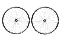 Giant XCR1 Carbon Tubeless 27.5" Wheelset