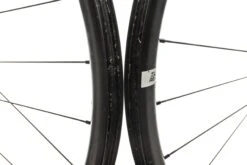 Giant XCR1 Carbon Tubeless 27.5" Wheelset -Giant WMT11758 PH2 05 scaled