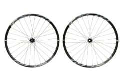 Giant XCR1 Carbon Tubeless 29" Wheelset
