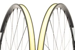 Giant P-XCR 0 Carbon Tubeless 29" Wheelset -Giant WMT12891 PH3 05 scaled