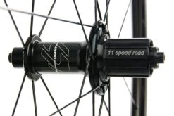 Giant SLR 1 Carbon Tubeless 700c Rear Wheel -Giant WRD11561 CT 03 fc617ece 2807 438c b97e a207583d72f2 scaled