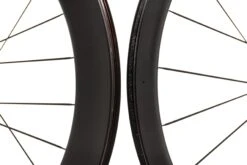 Giant SLR 0 42/66mm Disc Carbon Clincher 700c Wheelset 11 Giant SLR 0 42/66mm Disc Carbon Clincher 700c Wheelset -Giant WRD11563 CM 05 scaled