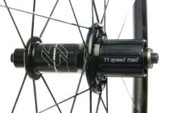 Giant SLR 1 30mm Carbon Clincher 700c Rear Wheel 7 Giant SLR 1 30mm Carbon Clincher 700c Rear Wheel -Giant WRD11621 CT 03 scaled