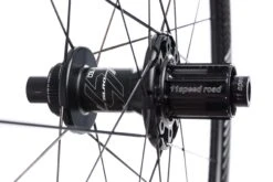 Giant SLR 0 Carbon Tubeless 700c Rear Wheel -Giant WRD11881 RJ 03 scaled