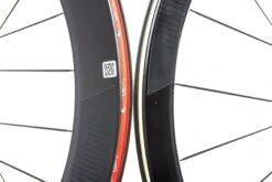 Giant SLR 0 42mm / 65mm Carbon Tubeless Wheelset -Giant WRD12376 RJ 05 scaled