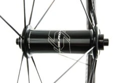 Giant SLR 0 Carbon Tubeless 700c Wheelset -Giant WRD12801 KB 04 scaled