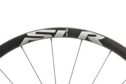 Giant SLR1 30mm Disc Carbon Tubeless 700c Wheelset -Giant WRD12888 MJ 06 scaled