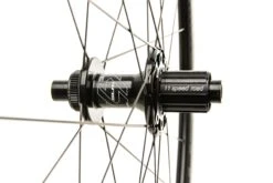 Giant SLR 1 30mm Disc Carbon Tubeless 700c Rear Wheel -Giant WRD13075 MJ 03 scaled