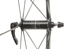 Giant SLR 1 55mm Aero Carbon Tubeless 700c Wheelset -Giant WRD13706 PH1 03 scaled