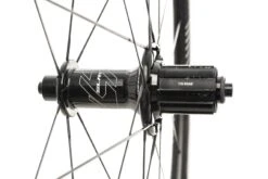 Giant SLR 1 42mm Carbon Clincher 700c Wheelset -Giant WRD14048 PH2 03 scaled