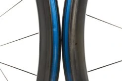 Giant SLR 1 42mm Carbon Clincher 700c Wheelset -Giant WRD14048 PH2 05 scaled