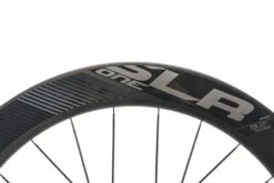 Giant SLR 1 42/65mm Disc Aero Carbon Tubeless 700c Wheelset 12 Giant SLR 1 42/65mm Disc Aero Carbon Tubeless 700c Wheelset -Giant WRD14235 PH1 06 scaled