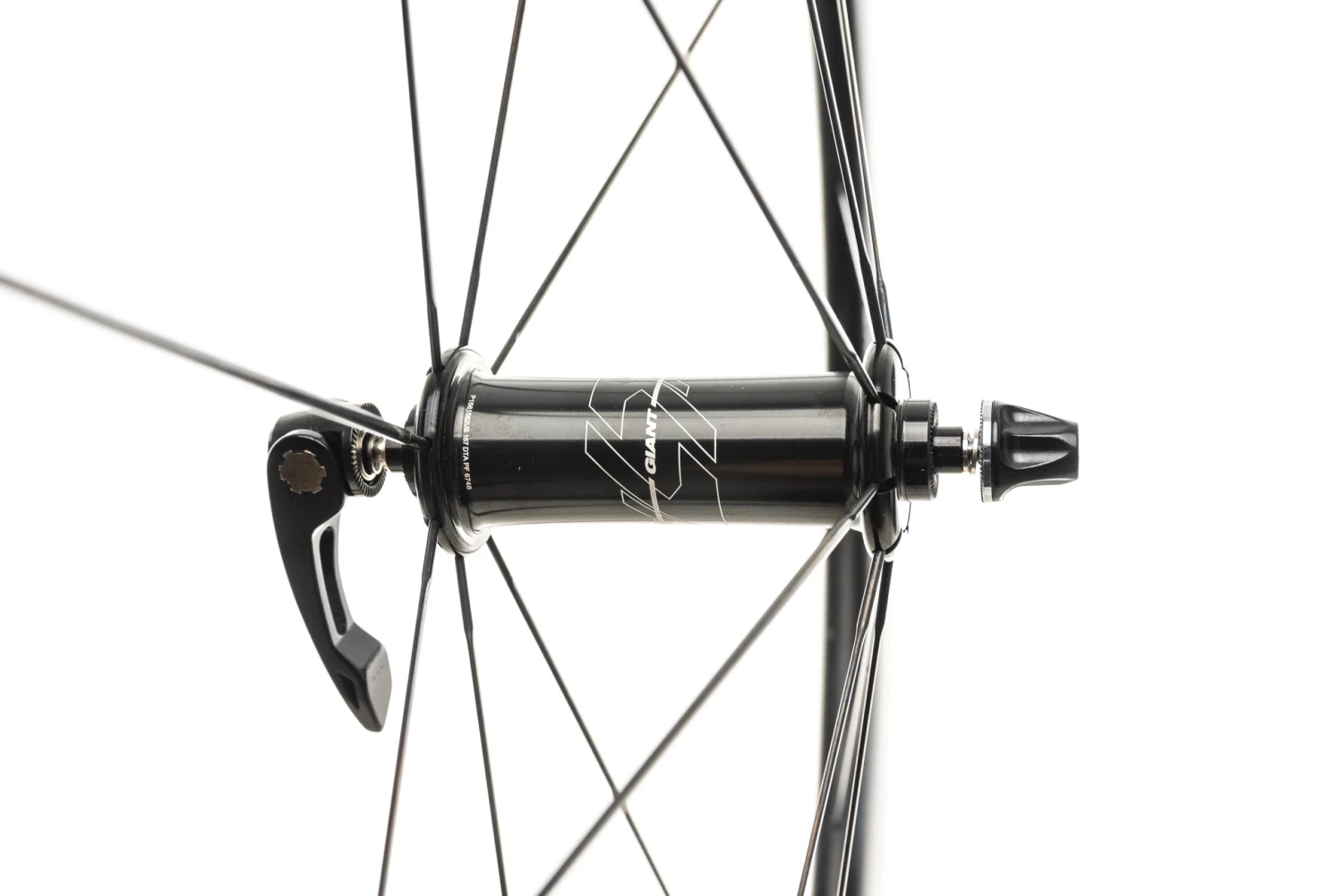 Giant SLR Aero Carbon Clincher 700c WheelSet 4 Giant SLR Aero Carbon Clincher 700c WheelSet - Image 4