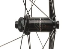 Giant SLR 1 Disc Carbon Tubeless 700c Wheelset -Giant WRD15437 PH1 04 scaled