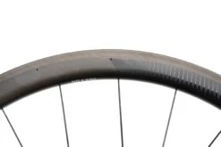Giant SLR1 DBL Carbon Tubeless 700c Wheelset -Giant WRD15516 PH2 08 scaled
