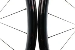 Giant PR2 Aluminum Tubeless 700c Wheelset -Giant WRD15814 PH3 05 scaled