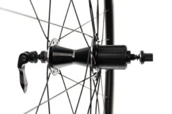 Giant PA2 Aluminum Tubeless 700c Wheelset 11 Giant PA2 Aluminum Tubeless 700c Wheelset -Giant WRD16012 PH2 03 scaled