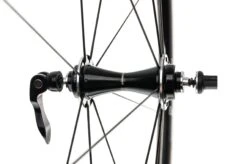 Giant PA2 Aluminum Tubeless 700c Wheelset 12 Giant PA2 Aluminum Tubeless 700c Wheelset -Giant WRD16012 PH2 04 scaled