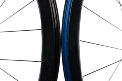 Giant SLR 1 42mm Carbon Tubeless 700c Wheelset -Giant WRD16324 PH3 05 scaled