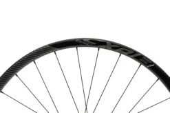 Giant CXR 1 Disc Carbon Tubeless 700C Wheelset -Giant WRD16676 PH3 06 scaled