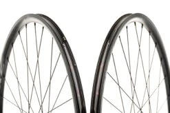 Giant PX-2 Disc Aluminum Tubeless 700c Wheelset -Giant WRD17592 PH3 05 scaled