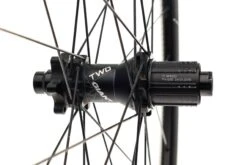Giant CXR-1 Disc Carbon Tubeless 700c Wheelset -Giant WRD18475 PH 3 scaled