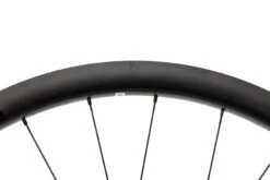 Giant CXR2 Disc Carbon Tubeless 700c Rear Wheel -Giant WRD18631 PH 8 scaled