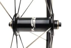 Giant SLR 1 55mm Aero Aluminum Clincher 700c Front Wheel -Giant WRD18714 PH 3 scaled