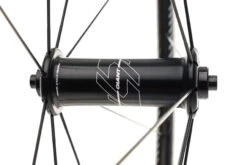 Giant SLR 1 Carbon Tubeless 700c Wheelset -Giant WRD18817 PH3 4 scaled