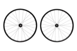 Giant P-R2 Disc Aluminum Tubeless 700c Wheelset