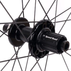 Giant SLR 1 Disc 50 Rear Wheel - 28" | Hookless | Carbon | Centerlock - 12x142 Mm - Shimano 7 Giant SLR 1 Disc 50 Rear Wheel - 28" | Hookless | Carbon | Centerlock - 12x142 Mm - Shimano -Giant giant slr 1 disc 50 rearwheel 28 hookless carbon centerlock 12x142mm shimano2 1345645